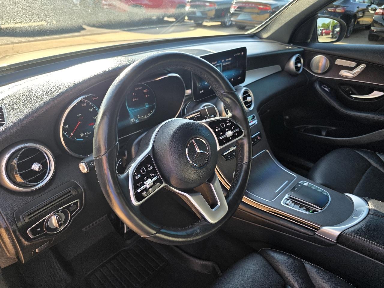 Mercedes-Benz GLC GLC 300 4MATIC SUV 2021