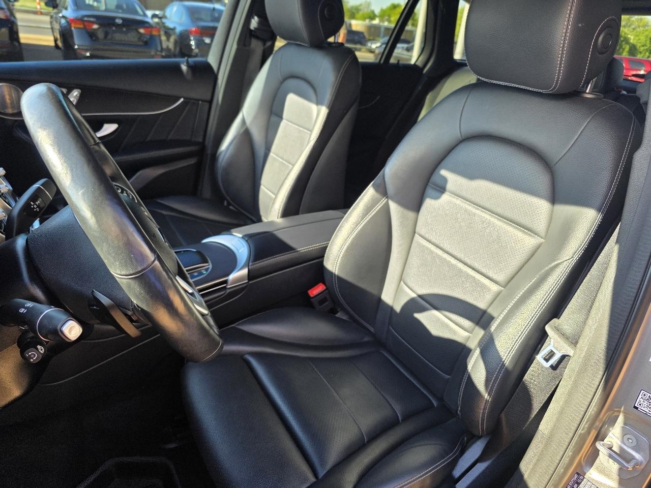 Mercedes-Benz GLC GLC 300 4MATIC SUV 2021