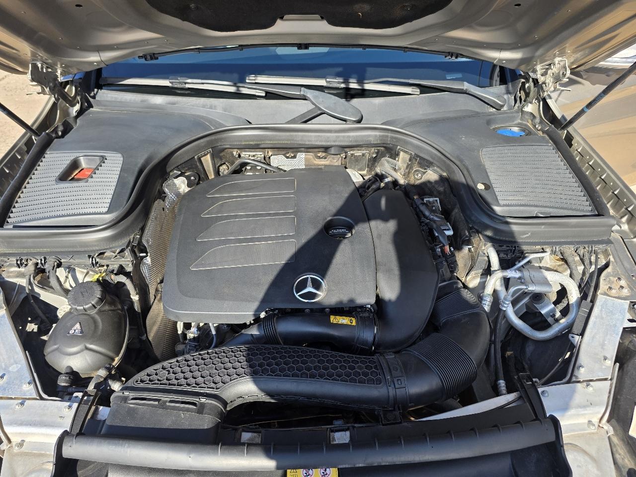 Mercedes-Benz GLC GLC 300 4MATIC SUV 2021