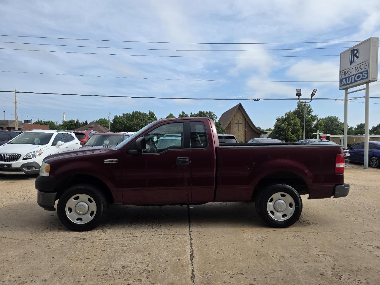 Ford F-150 Reg Cab 126" XLT 2006