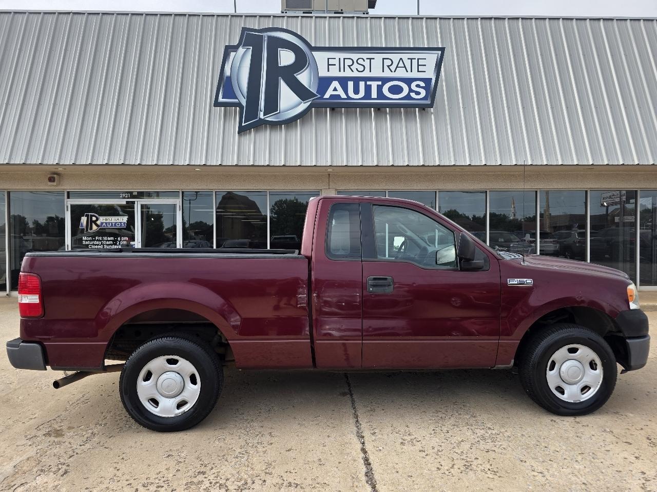Ford F-150 Reg Cab 126" XLT 2006