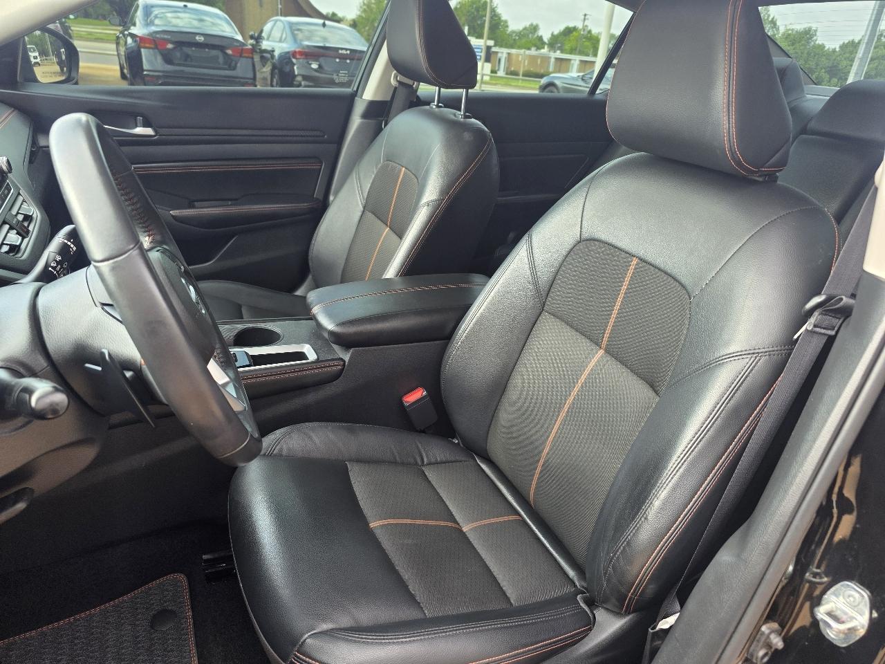 Nissan Altima 2.5 SR Sedan 2022