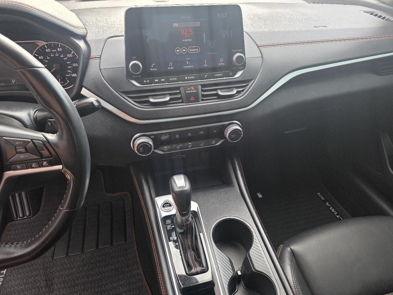 Nissan Altima 2.5 SR Sedan 2022