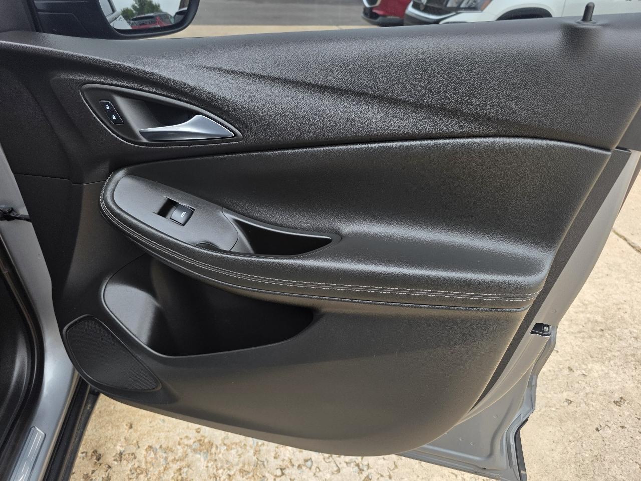 Buick Encore GX FWD 4dr Preferred 2023