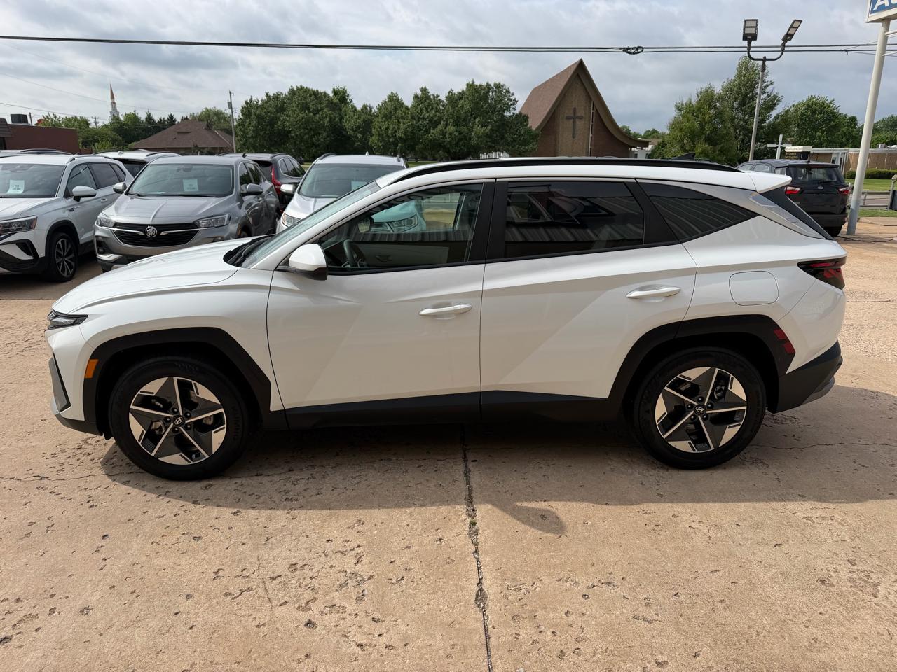 Hyundai Tucson SEL FWD 2025