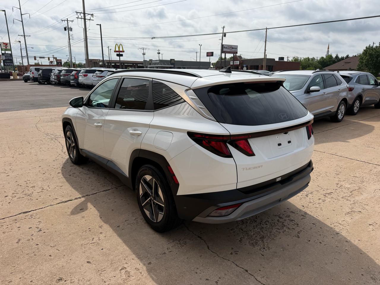 Hyundai Tucson SEL FWD 2025