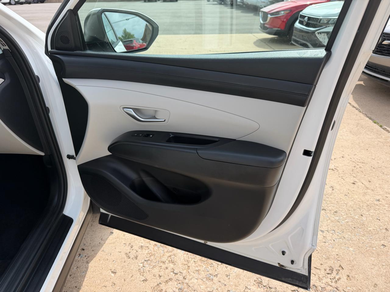 Hyundai Tucson SEL FWD 2025