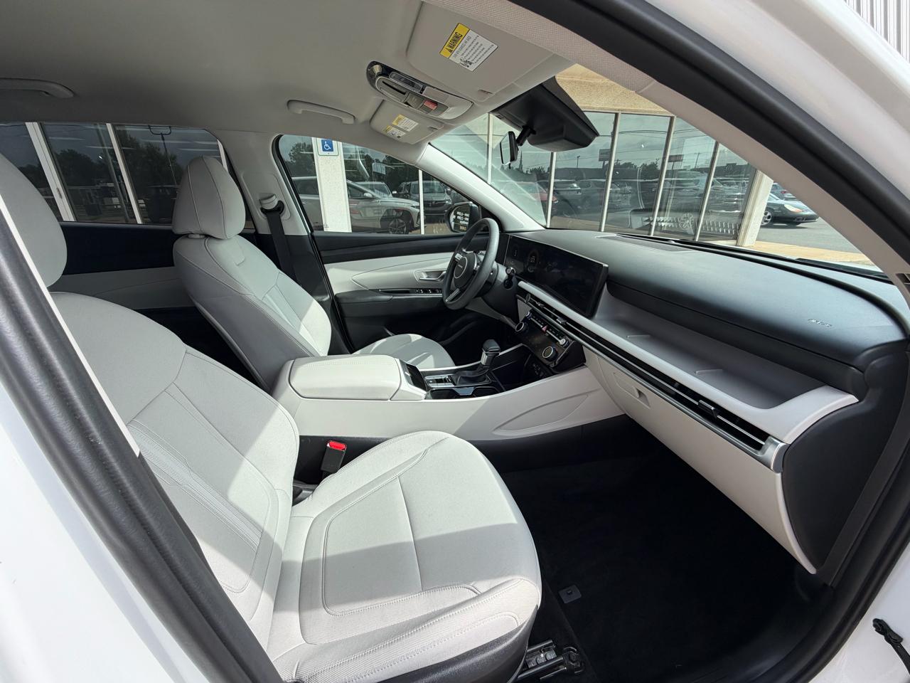 Hyundai Tucson SEL FWD 2025