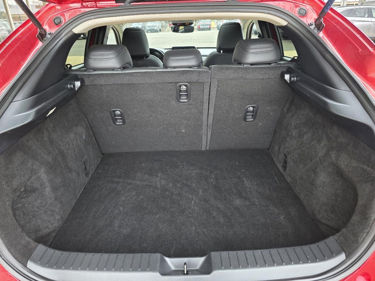 Mazda CX-30 2.5 S Preferred Package AWD 2025