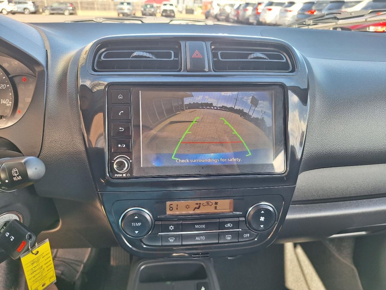 Mitsubishi Mirage ES CVT 2024