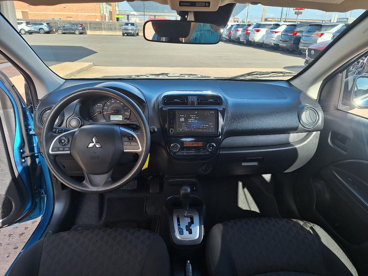 Mitsubishi Mirage ES CVT 2024