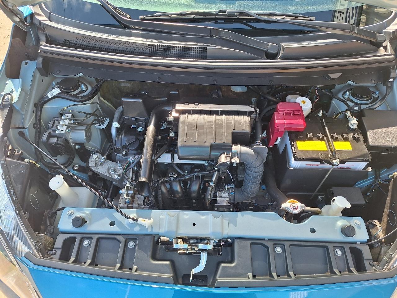Mitsubishi Mirage ES CVT 2024