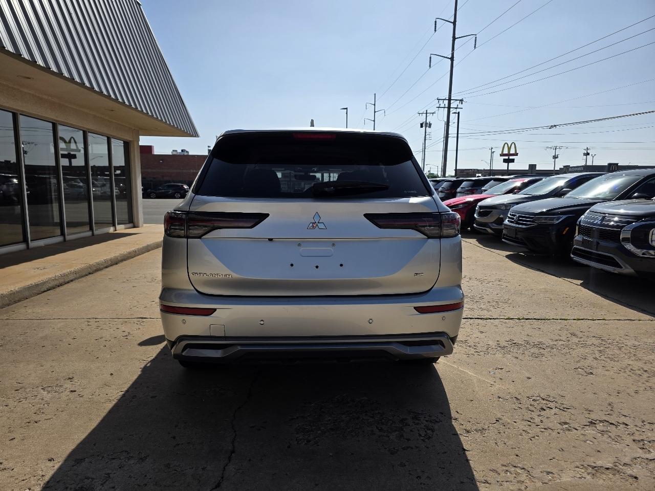 Mitsubishi Outlander SE AWC 2025