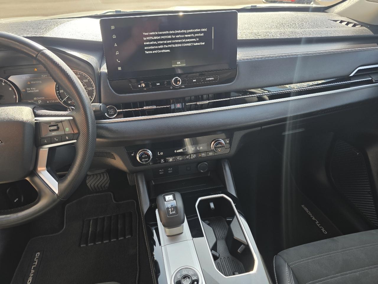 Mitsubishi Outlander SE AWC 2025