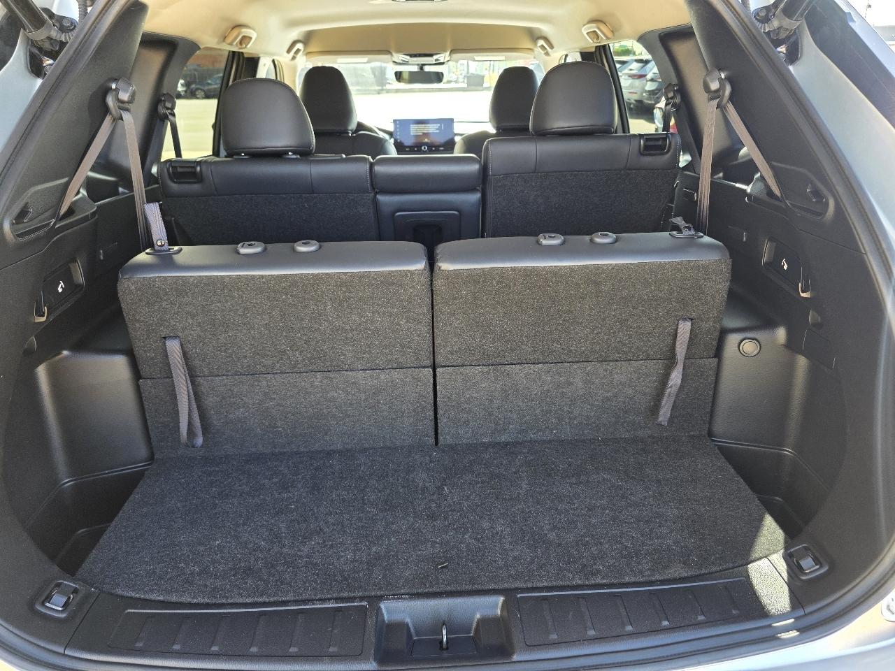 Mitsubishi Outlander SE AWC 2025