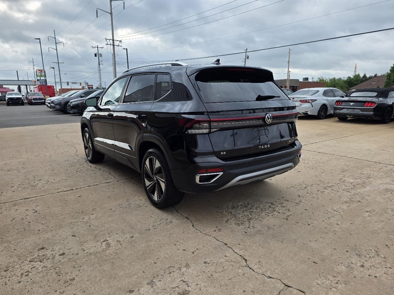 Volkswagen Taos SE 4Motion 2025