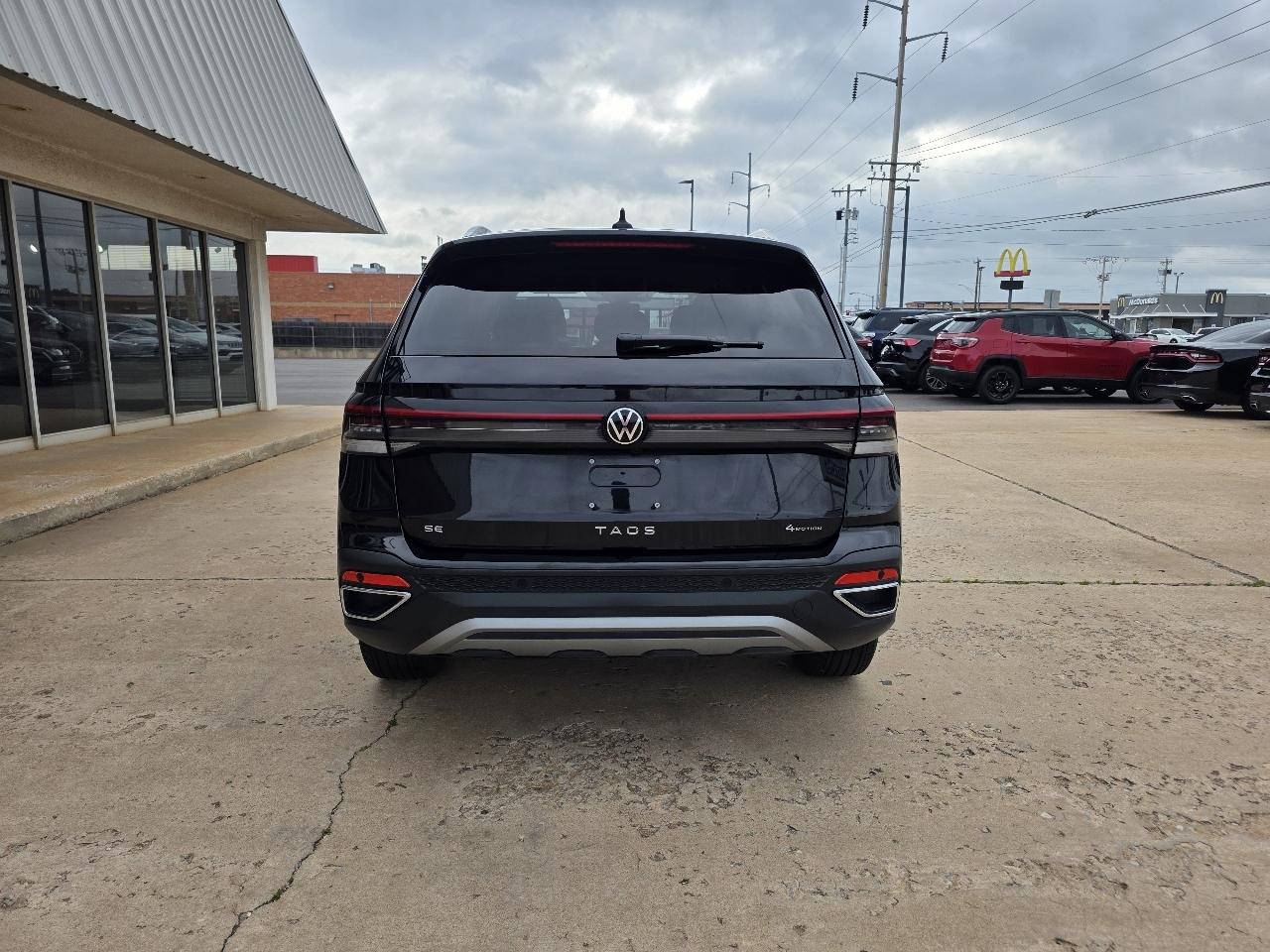 Volkswagen Taos SE 4Motion 2025