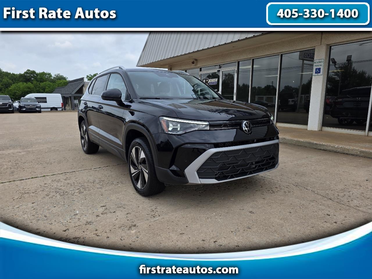 2025 Volkswagen Taos SE 4MOTION