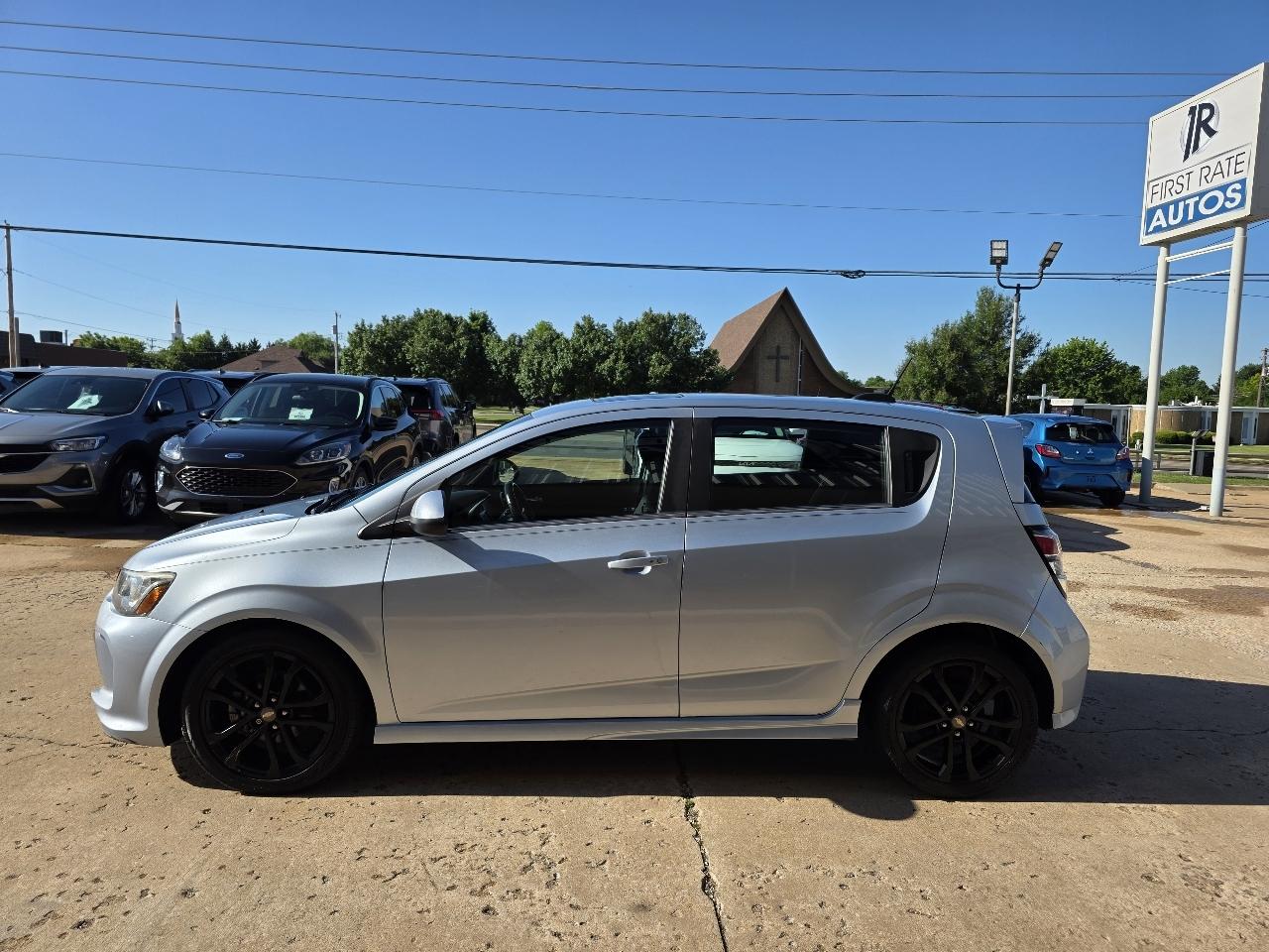 Chevrolet Sonic 5dr HB Auto LT w/1SD 2017