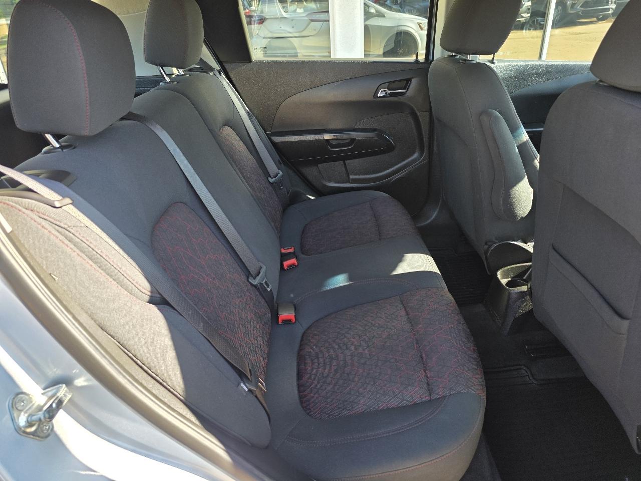 Chevrolet Sonic 5dr HB Auto LT w/1SD 2017