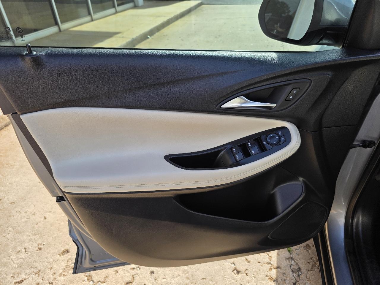 Buick Encore GX FWD 4dr Preferred 2024