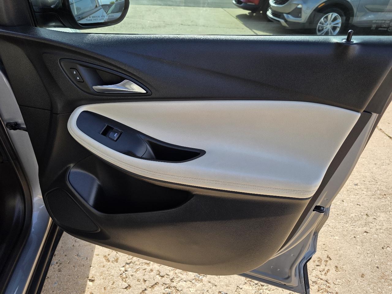 Buick Encore GX FWD 4dr Preferred 2024