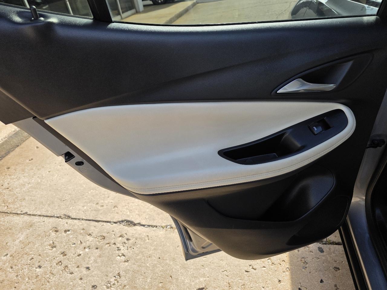 Buick Encore GX FWD 4dr Preferred 2024