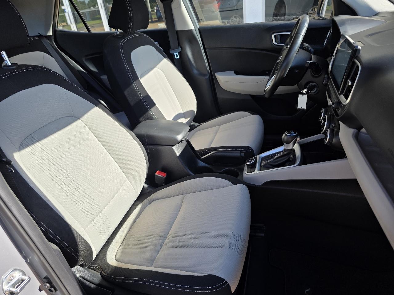 Hyundai Venue SEL IVT 2020