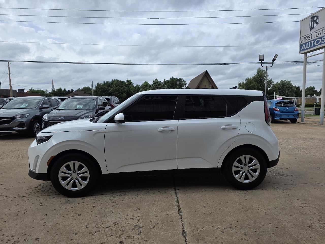 Kia Soul LX FWD 2025