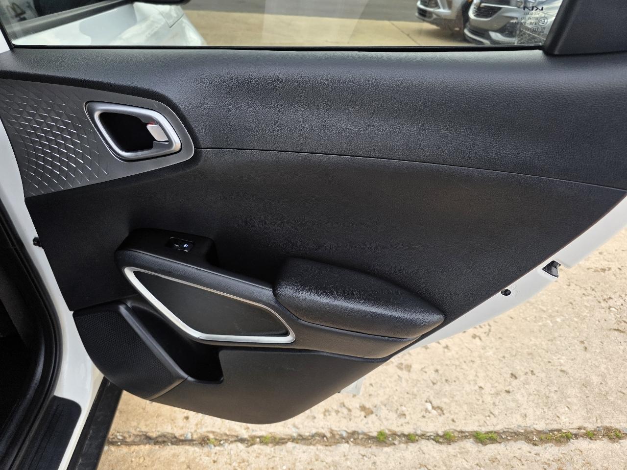 Kia Soul LX FWD 2025