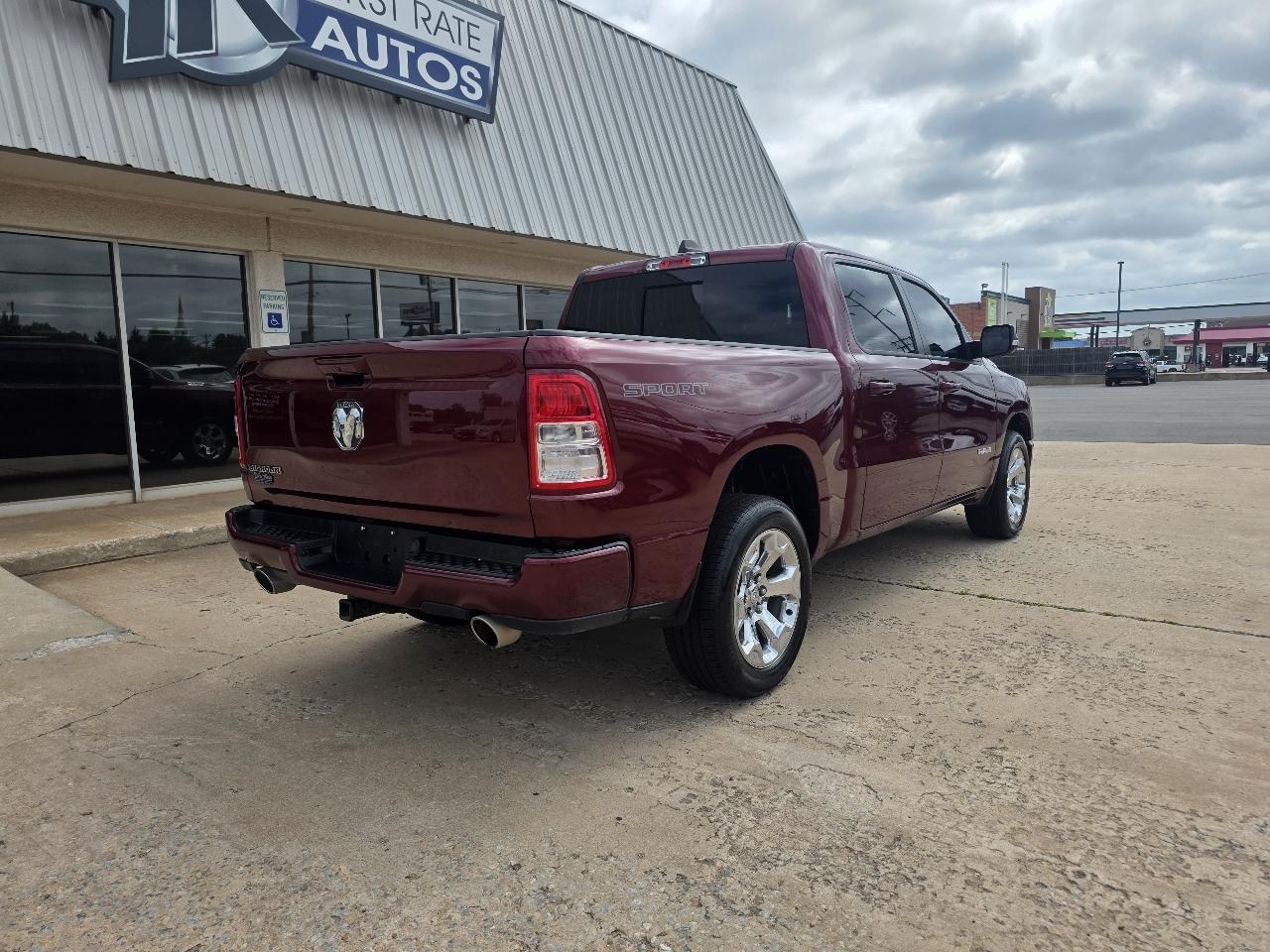 RAM 1500 Big Horn 4x2 Crew Cab 5'7" Box 2022