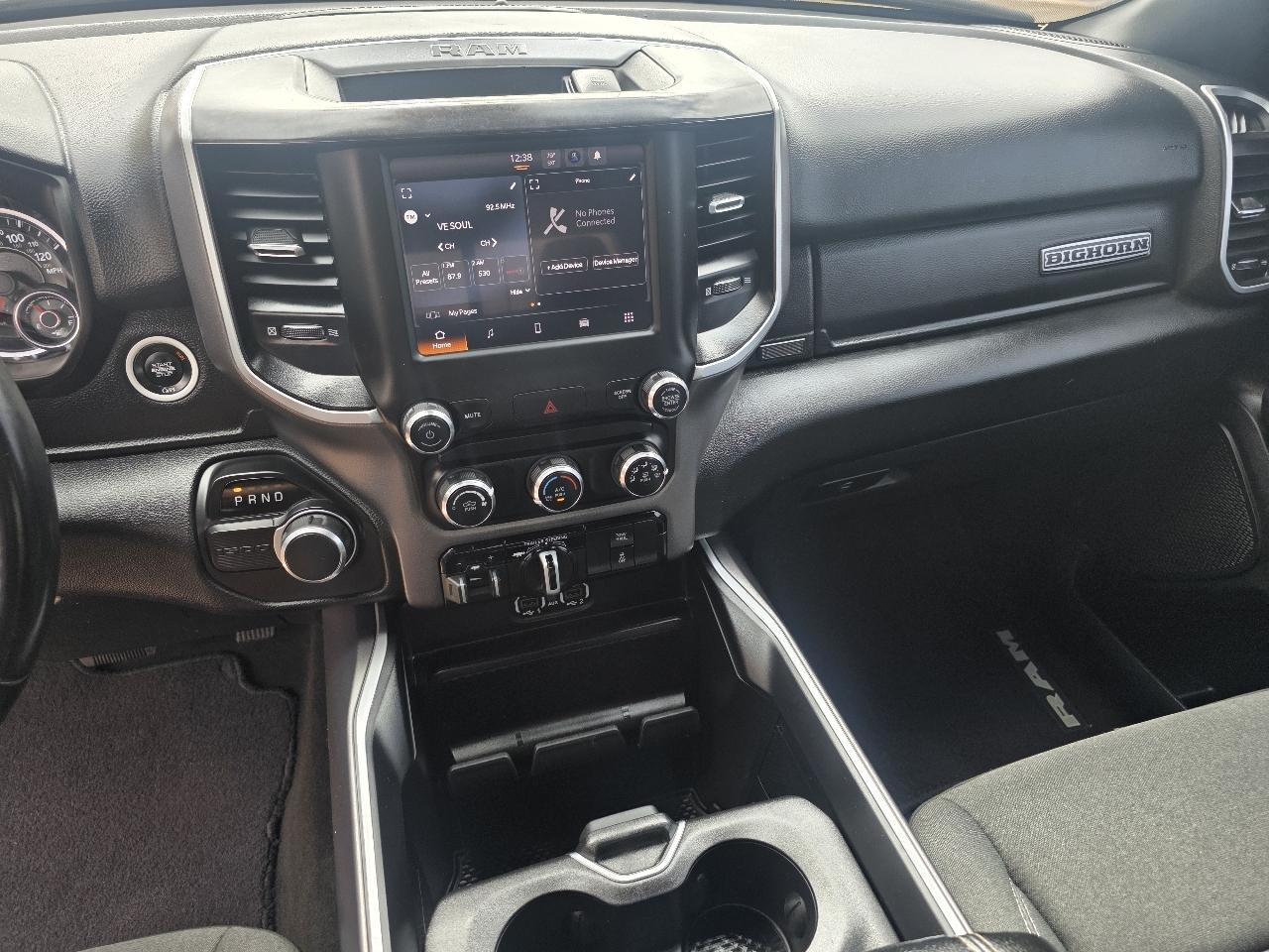 RAM 1500 Big Horn 4x2 Crew Cab 5'7" Box 2022