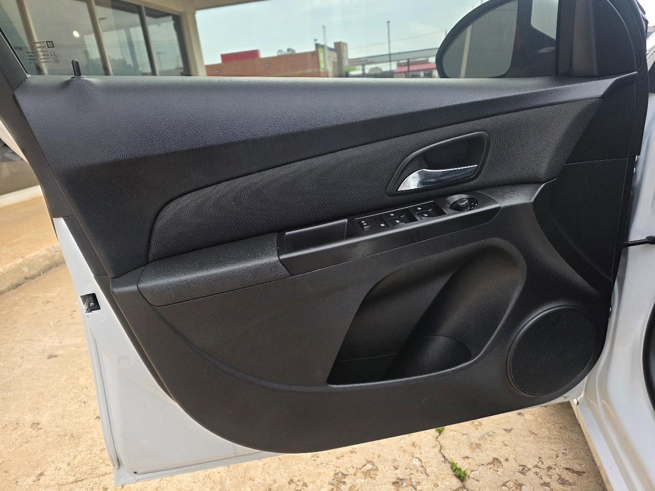 Chevrolet Cruze 4dr Sdn Auto 1LT 2015