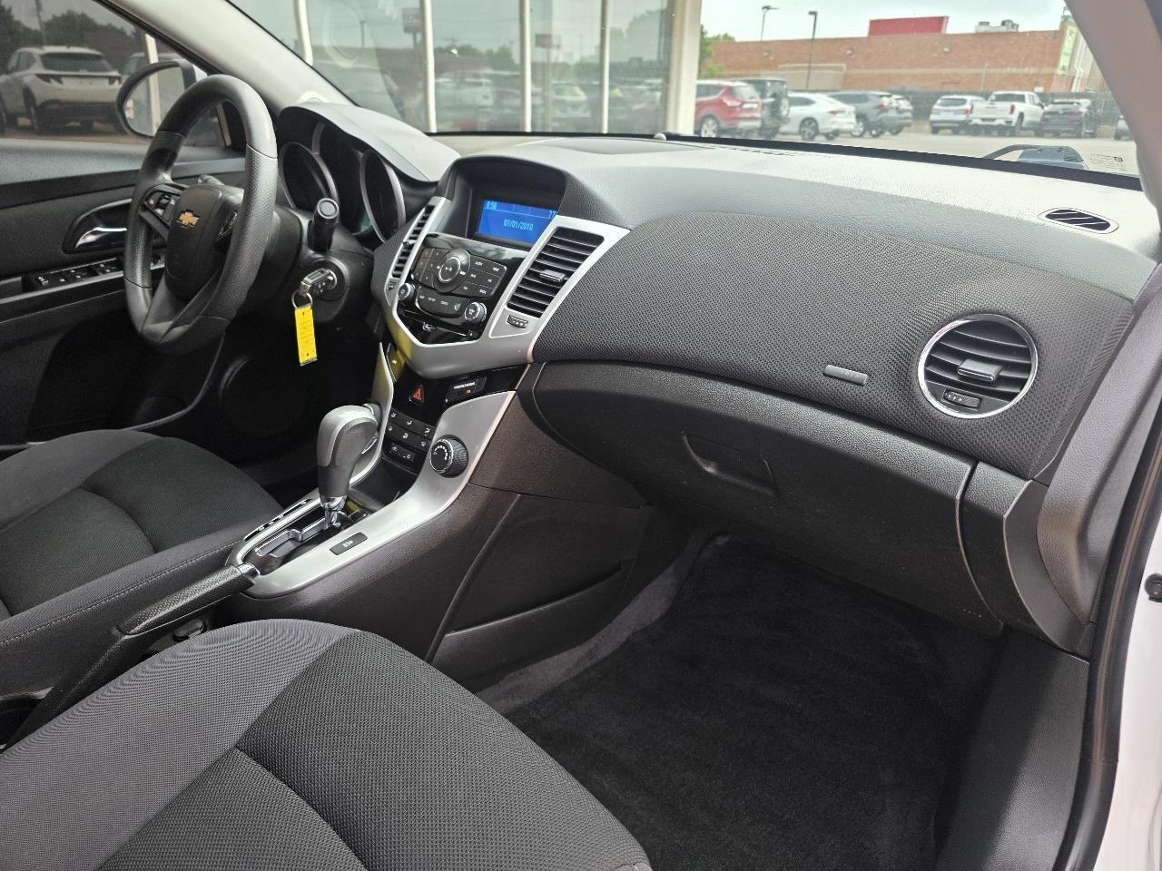 Chevrolet Cruze 4dr Sdn Auto 1LT 2015