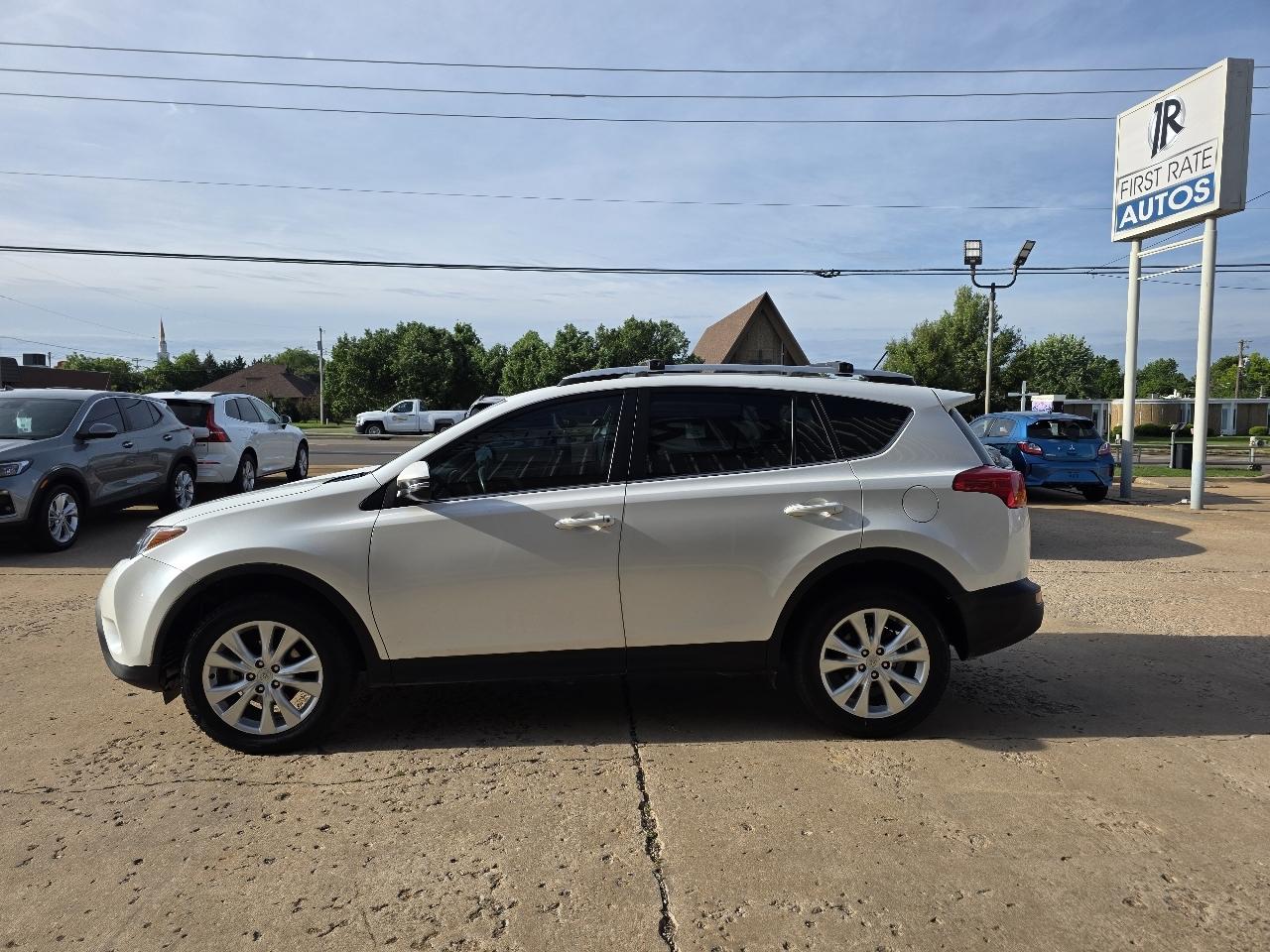 Toyota RAV4 FWD 4dr Limited (Natl) 2013
