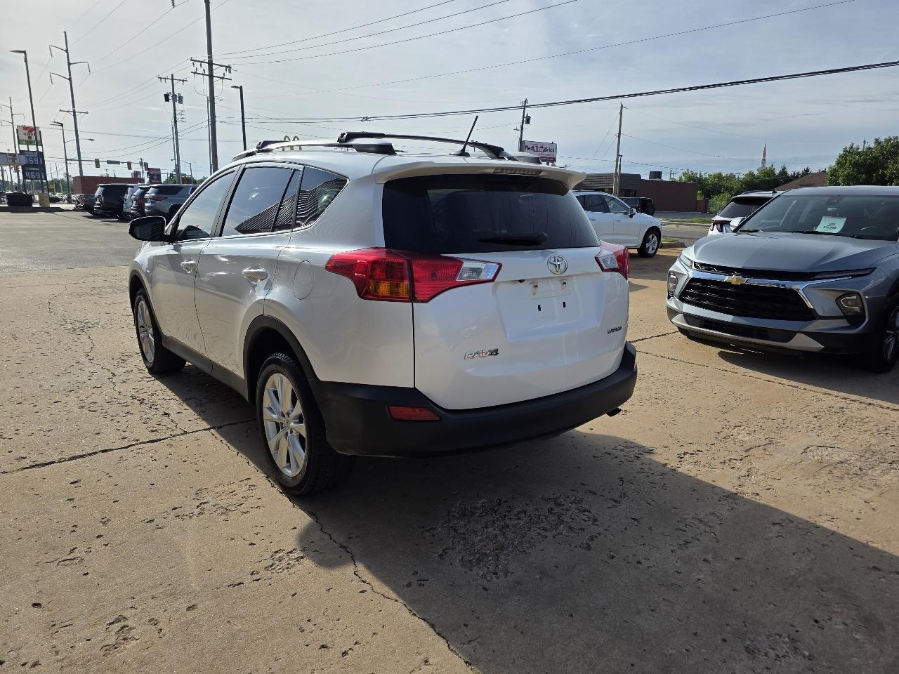 Toyota RAV4 FWD 4dr Limited (Natl) 2013