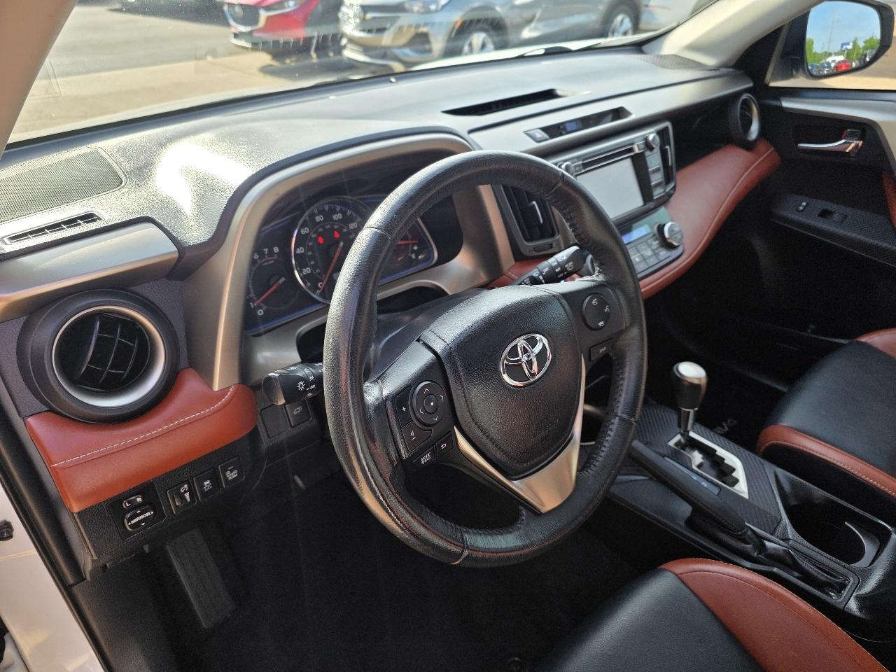 Toyota RAV4 FWD 4dr Limited (Natl) 2013