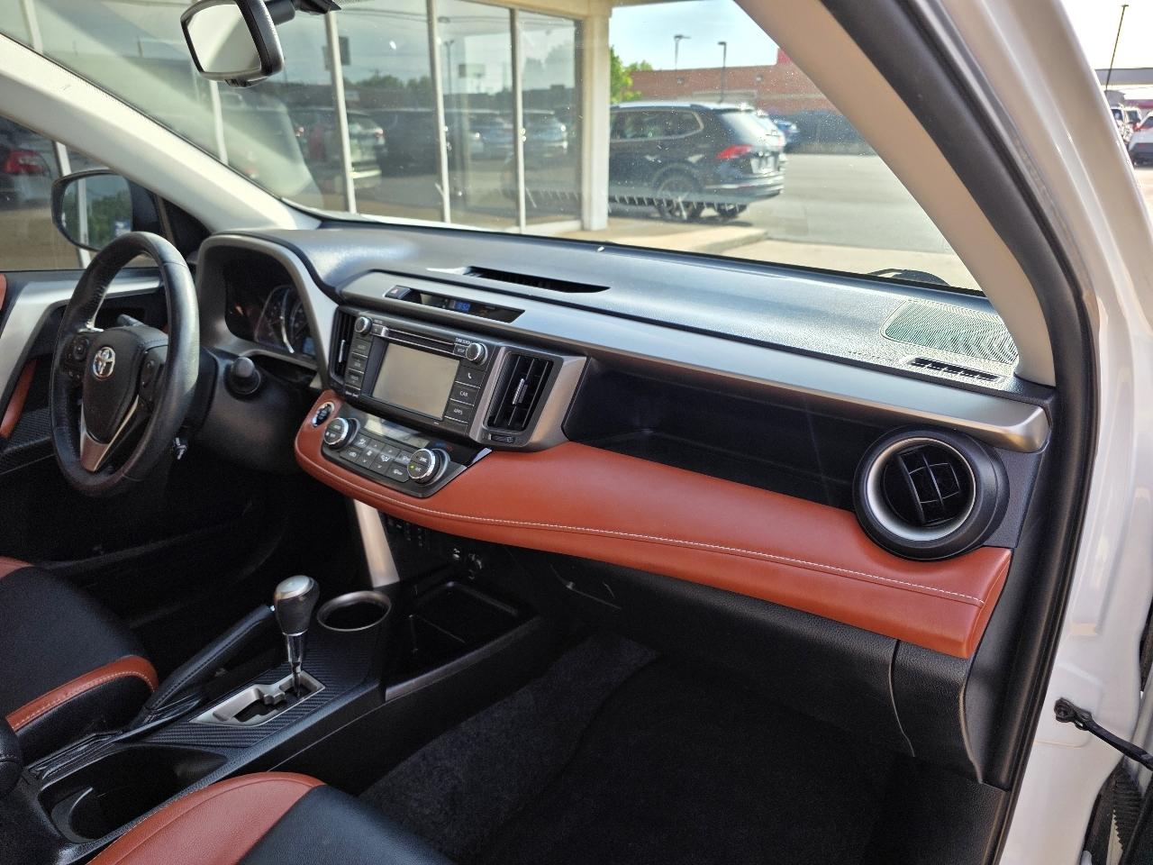 Toyota RAV4 FWD 4dr Limited (Natl) 2013