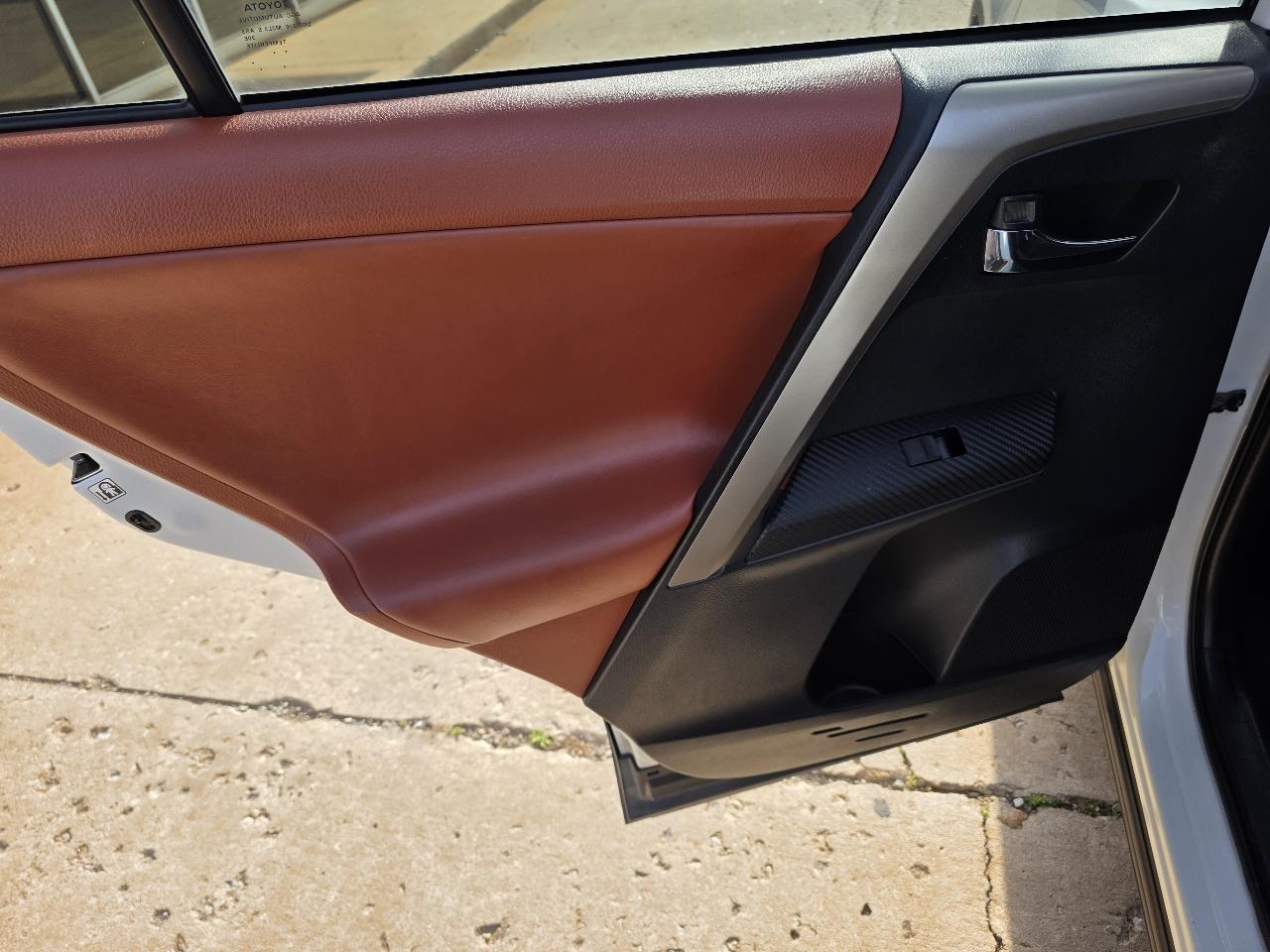 Toyota RAV4 FWD 4dr Limited (Natl) 2013