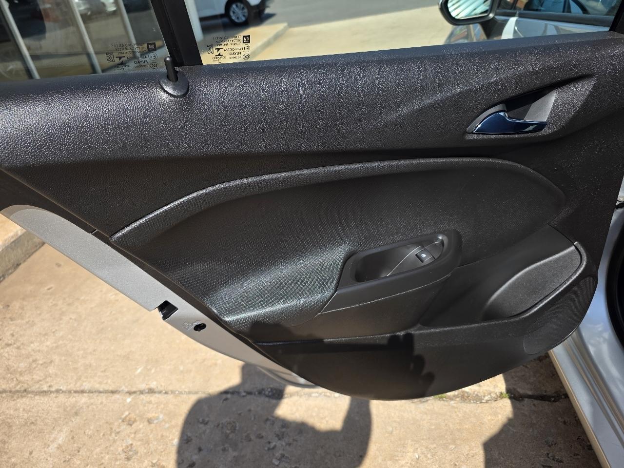 Chevrolet Cruze 4dr Sdn 1.4L LS w/1SB 2018