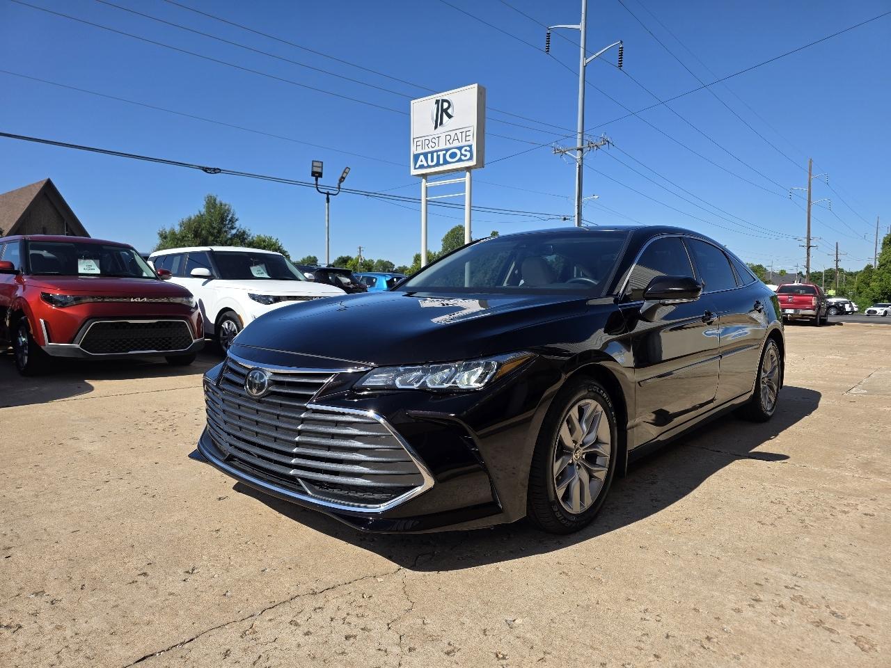 Toyota Avalon XLE FWD (Natl) 2022