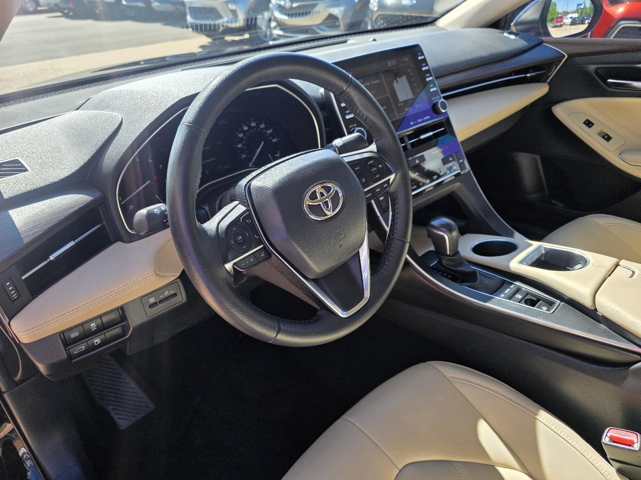 Toyota Avalon XLE FWD (Natl) 2022