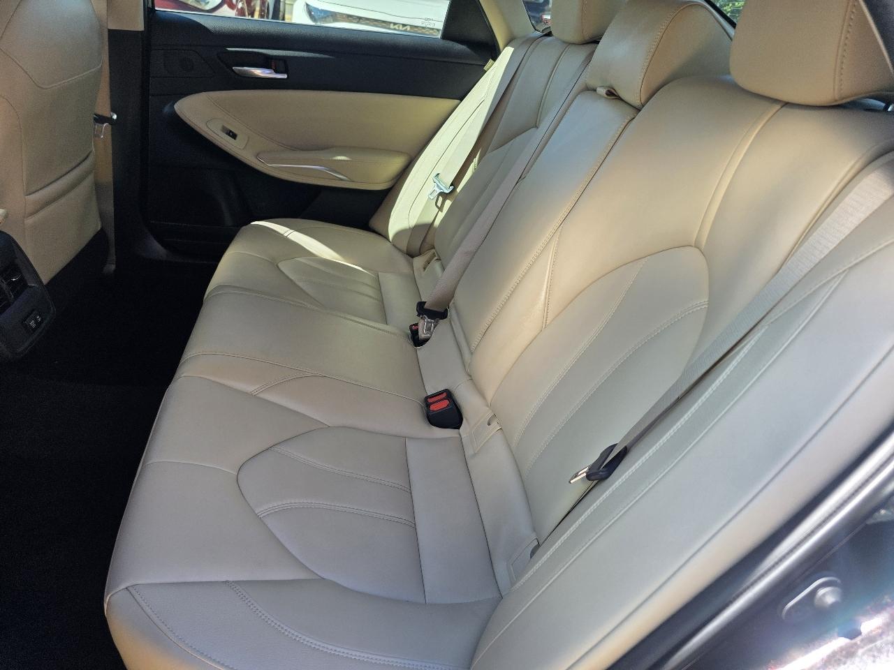 Toyota Avalon XLE FWD (Natl) 2022