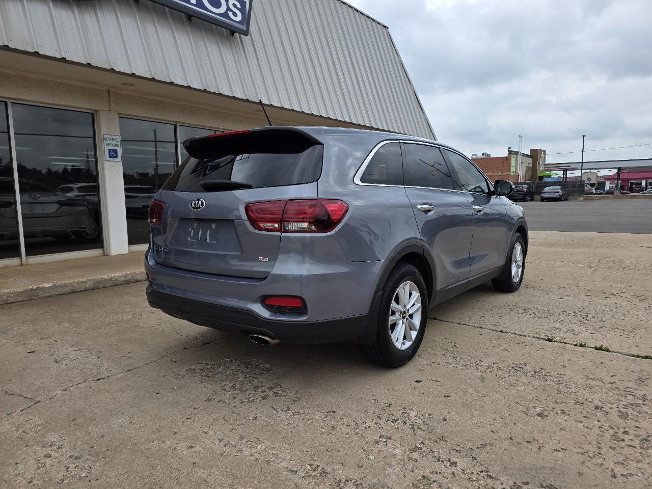 Kia Sorento LX FWD 2020