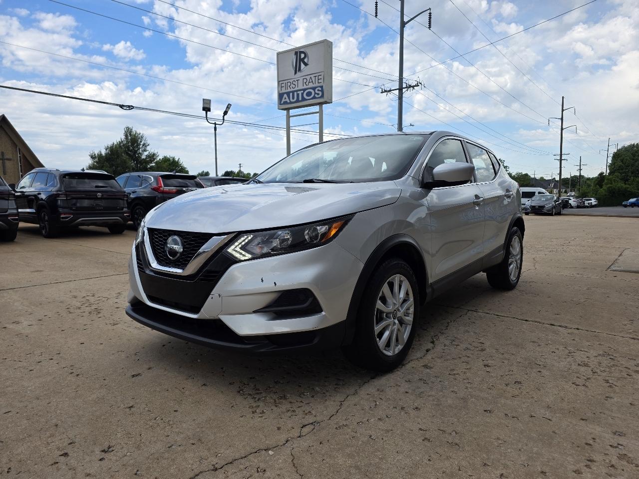 Nissan Rogue Sport FWD S 2021