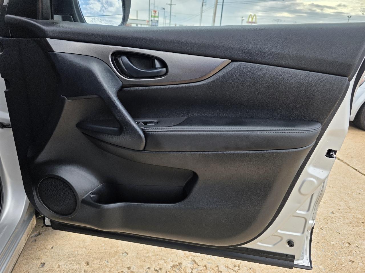 Nissan Rogue Sport FWD S 2021