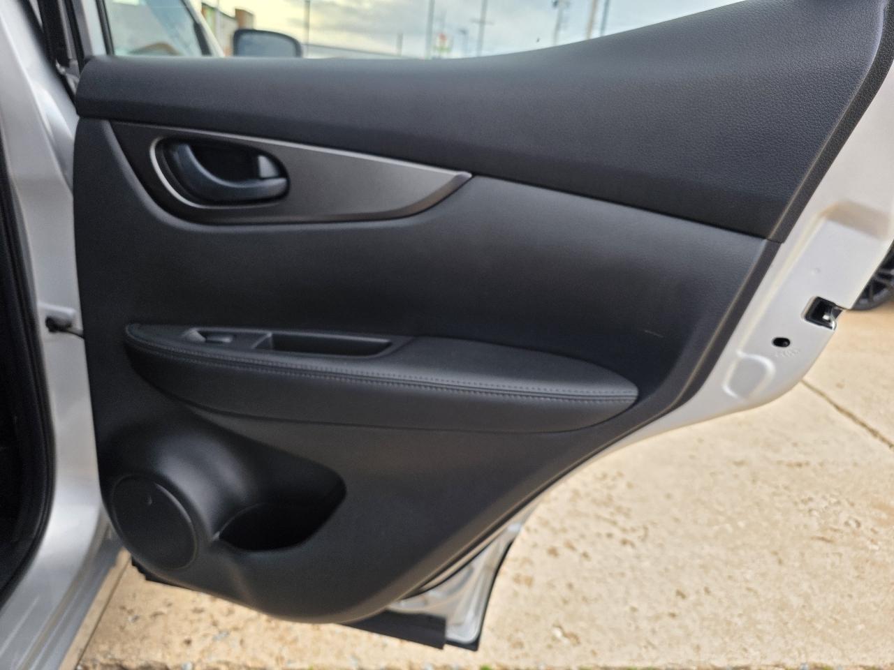 Nissan Rogue Sport FWD S 2021