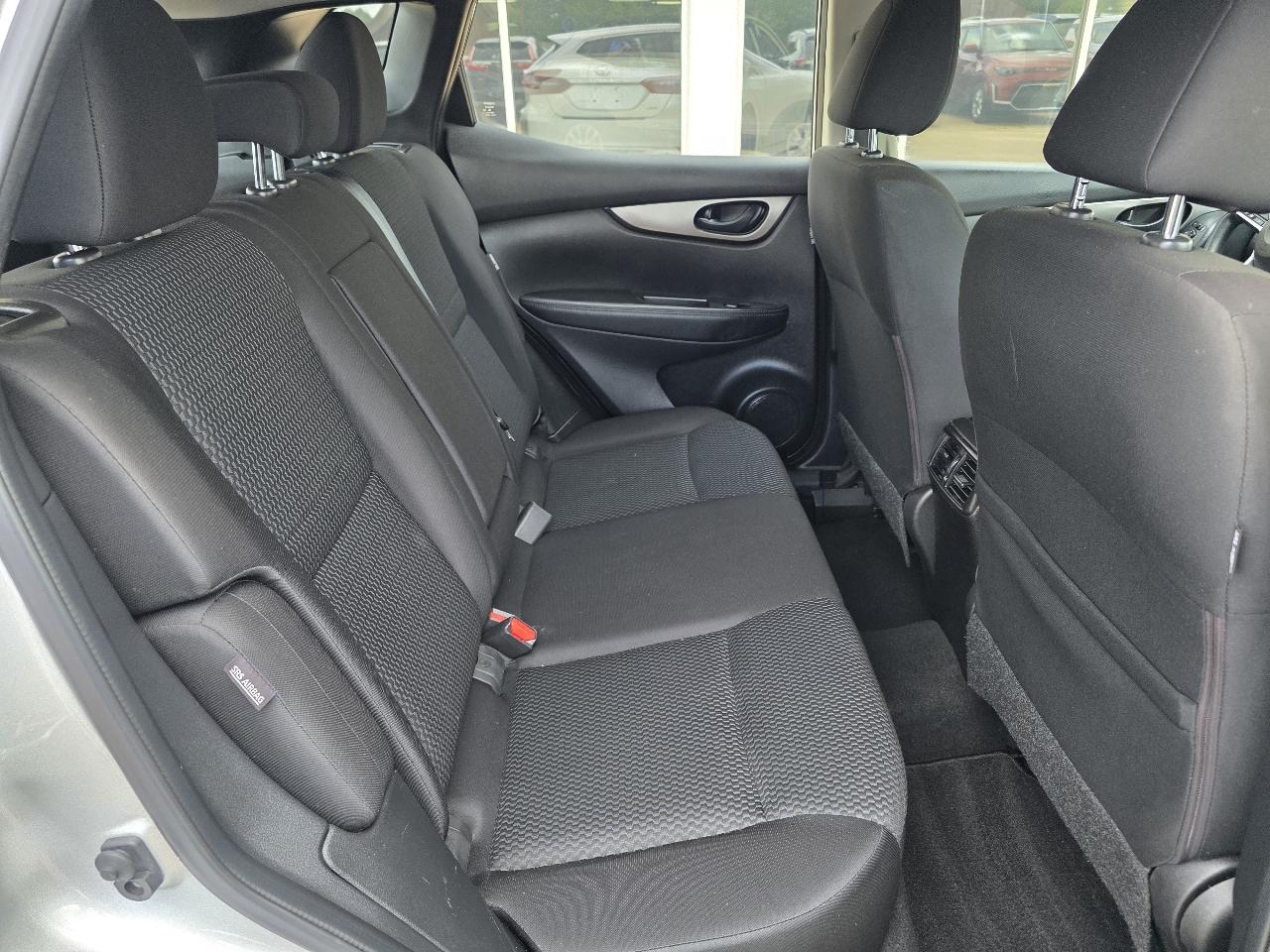Nissan Rogue Sport FWD S 2021