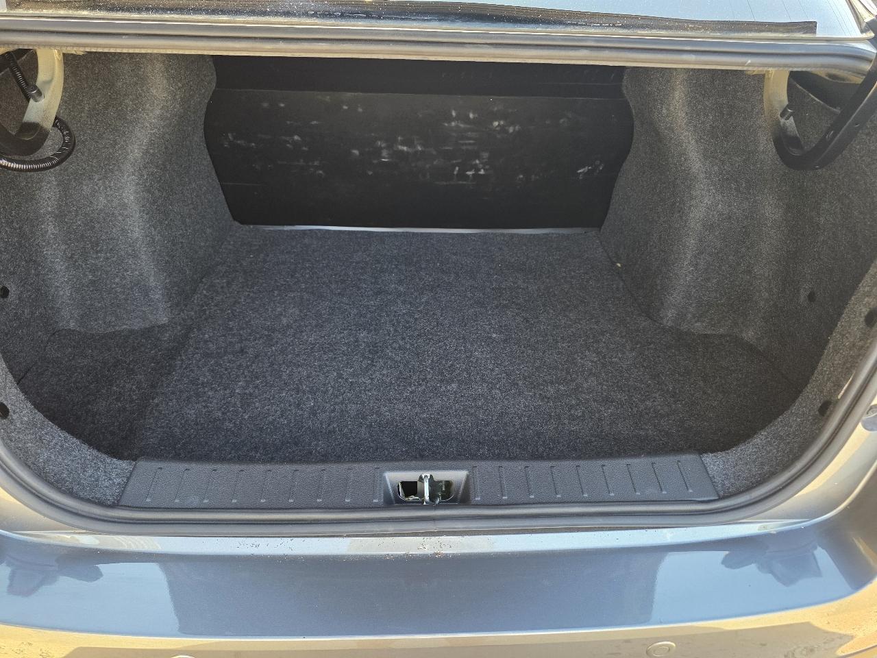Nissan Versa S CVT 2024
