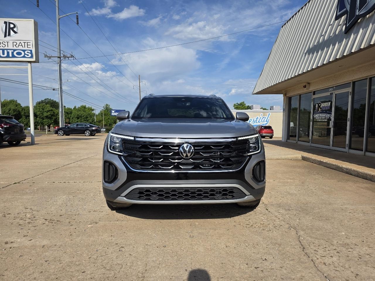 Volkswagen Atlas Cross Sport 2.0T SE w/Technology 4MOTION 2025